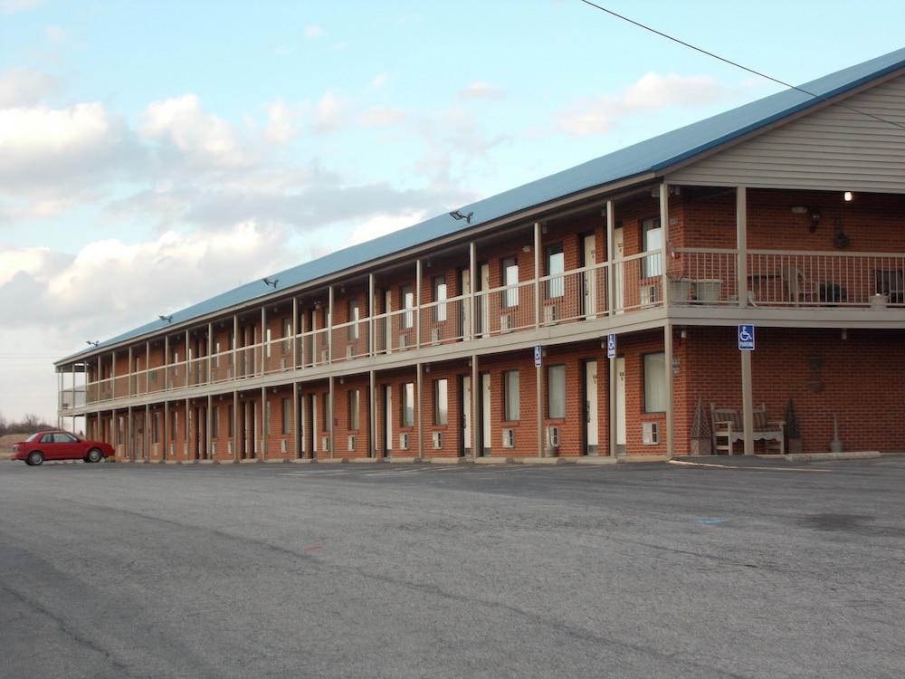 Motel 6-Metropolis, Il Экстерьер фото