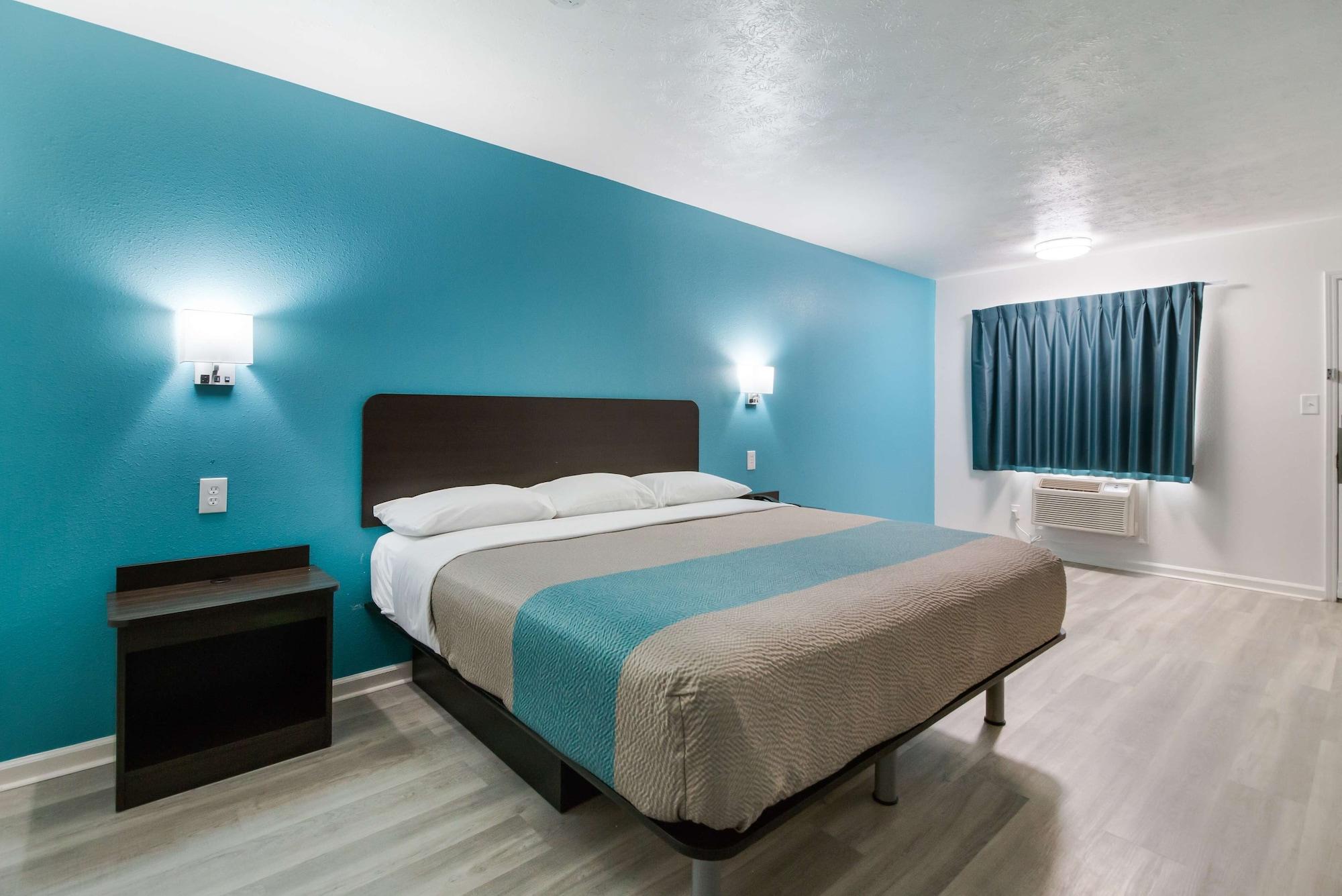Motel 6-Metropolis, Il Экстерьер фото