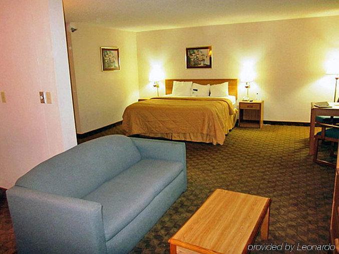 Motel 6-Metropolis, Il Экстерьер фото