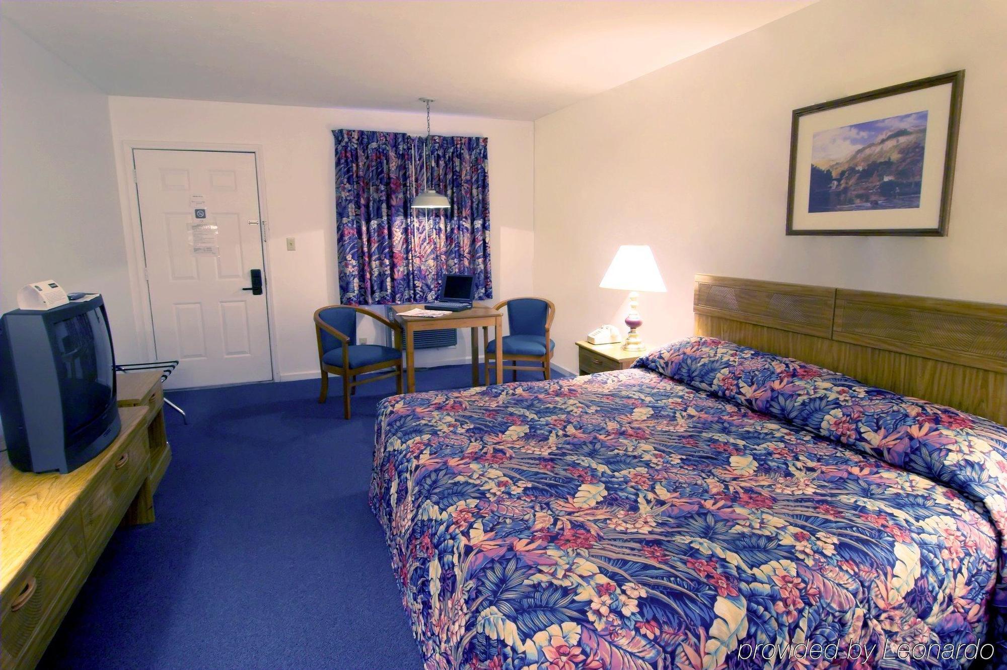 Motel 6-Metropolis, Il Экстерьер фото