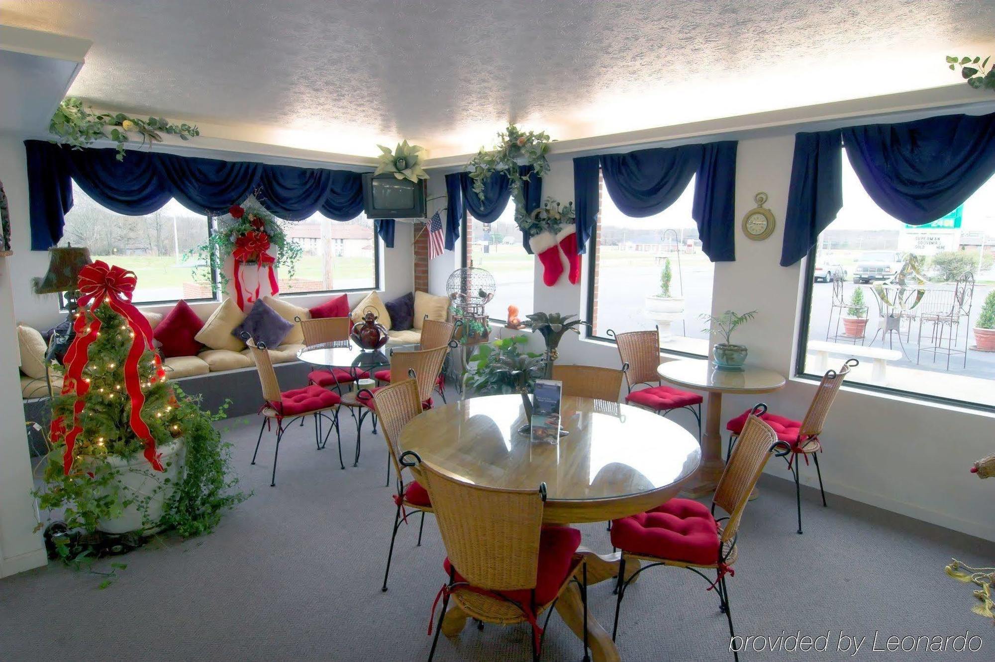 Motel 6-Metropolis, Il Экстерьер фото